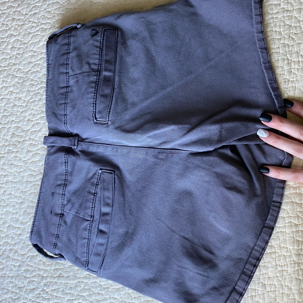 American eagle size 4 shorts never worn